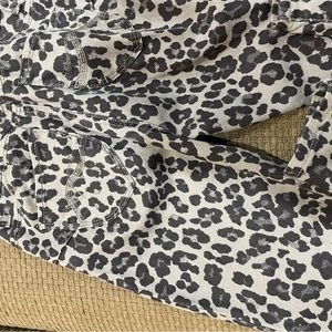 Hot Kiss. Green and black leopard print jeans